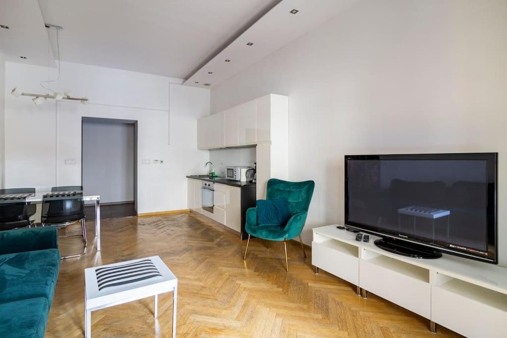 Florianska Glamour Apartments Cracóvia Exterior foto